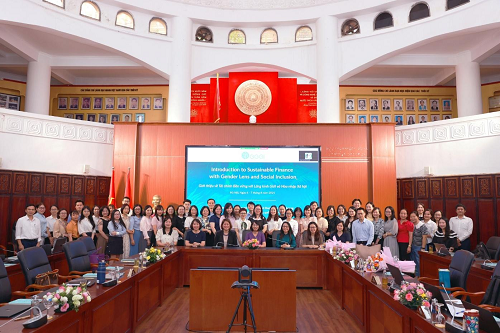 Viện Tài chính Bền vững UEH năm 2025: Viết tiếp sứ mệnh thúc đẩy phát triển kinh tế - tài chính bền vững vì cộng đồng và địa phương 