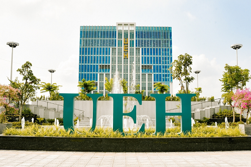Đại học Kinh tế TP.HCM: Nâng cấp theo chuẩn quốc tế dài hạn