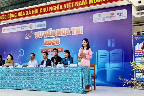 [TUYỂN SINH ĐẠI HỌC 2026] Nhìn lại hành trình “Tư vấn tuyển sinh – Hướng nghiệp bền vững” của UEH đầu năm 2026
