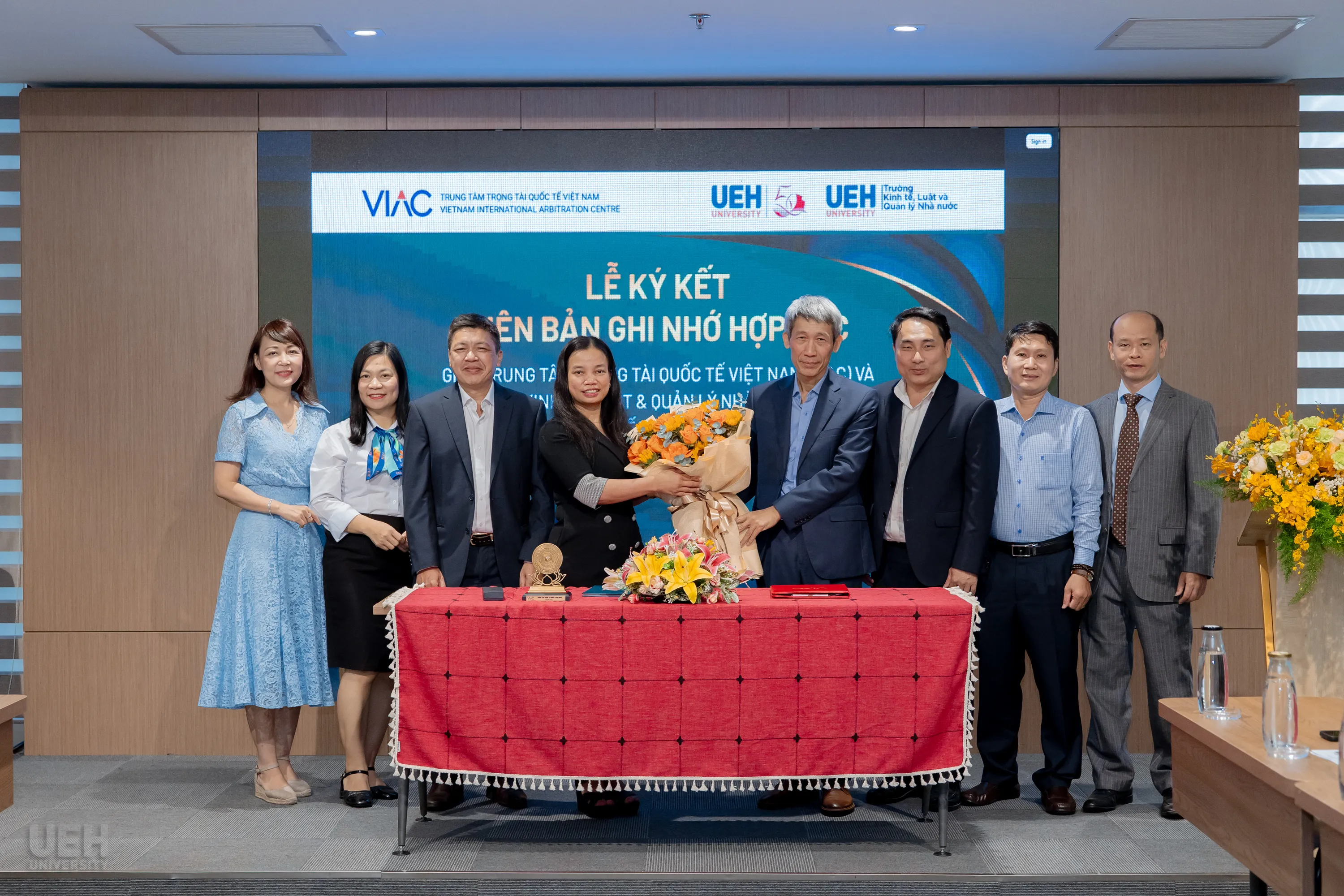 UEH đồng tổ chức Hội thảo về thẩm quyền trong tranh chấp chuỗi và thực tiễn tranh chấp tài chính