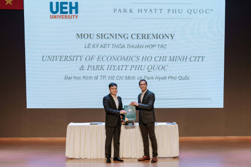 Trường Kinh doanh UEH ký kết hợp tác với Park Hyatt Phú Quốc giai đoạn 2026–2030: Thúc đẩy đào tạo gắn với thực tiễn ngành du lịch – khách sạn