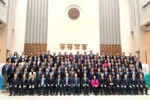 UEH tham dự Diễn đàn hợp tác giáo dục đại học, khoa học công nghệ và đổi mới sáng tạo Việt Nam - Trung Quốc 2026, mở rộng mạng lưới hợp tác quốc tế