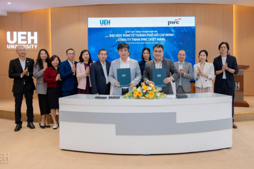 UEH ký kết Biên bản ghi nhớ hợp tác với PwC Vietnam