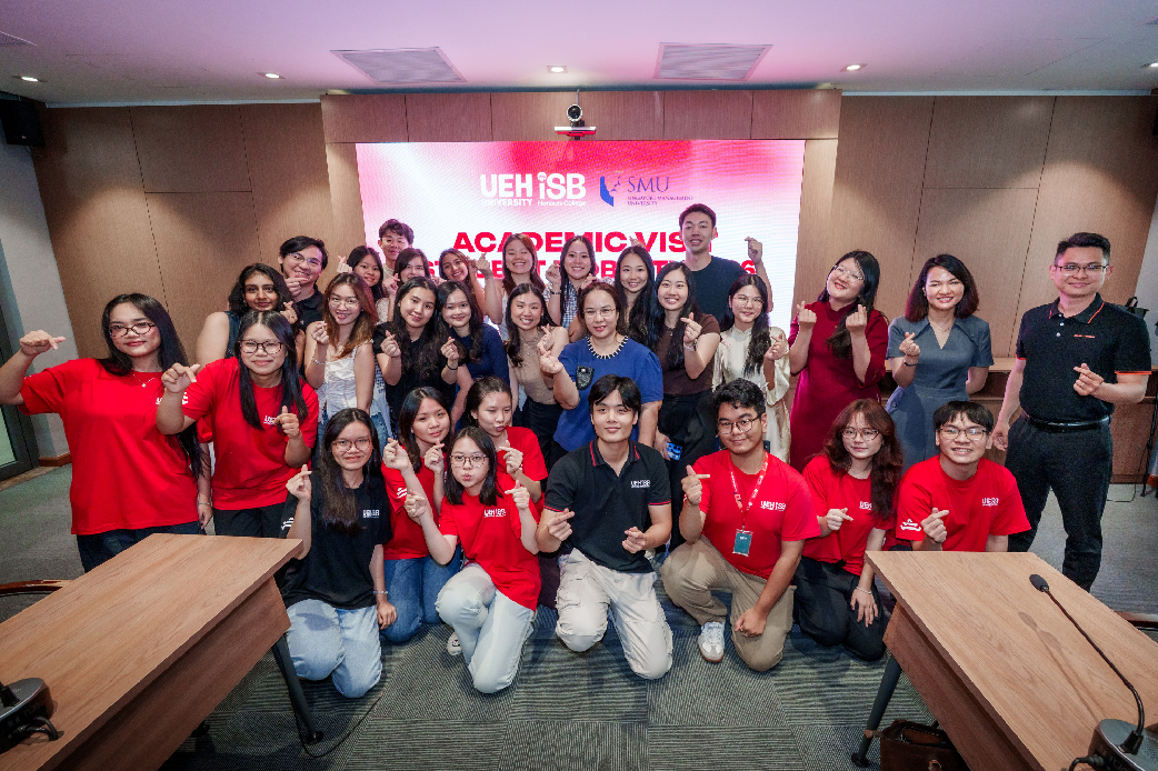 Trường Tài năng UEH.ISB đón tiếp đoàn sinh viên Singapore Management University trong chương trình giao lưu học thuật và kết nối đa văn hóa