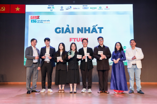 [ZESG 2026] Quán quân FTUEH và Dự án LogiCarb: Nền tảng Chuyển đổi số tối ưu cho lộ trình Xanh hóa ngành Cảng biển Việt Nam