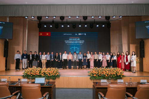 Hội thảo khoa học quốc gia "Dịch vụ dữ liệu: Từ kinh doanh có trách nhiệm đến các chuẩn mực pháp lý hiện đại"