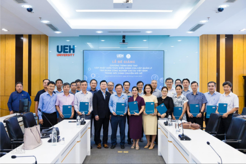UEH đồng hành cùng Tập đoàn Công nghiệp Cao su Việt Nam nâng cao năng lực quản trị trong bối cảnh chuyển đổi số 