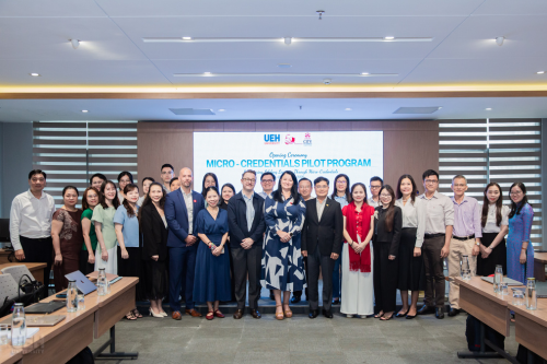 UEH và City St George’s, University of London khai mạc chương trình thí điểm “Micro-credential Pilot program”