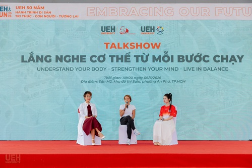 UEH Half Marathon 2026: Recap Talkshow chia sẻ về lắng nghe cơ thể để chinh phục đường chạy an toàn và bền vững