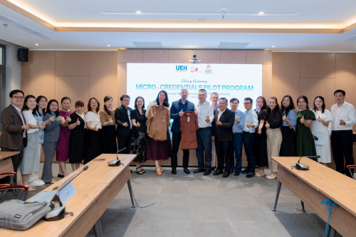 Bế giảng chương trình “Micro-credential Pilot on Green Finance”: Thúc đẩy năng lực thực tiễn về tài chính xanh và phát triển bền vững