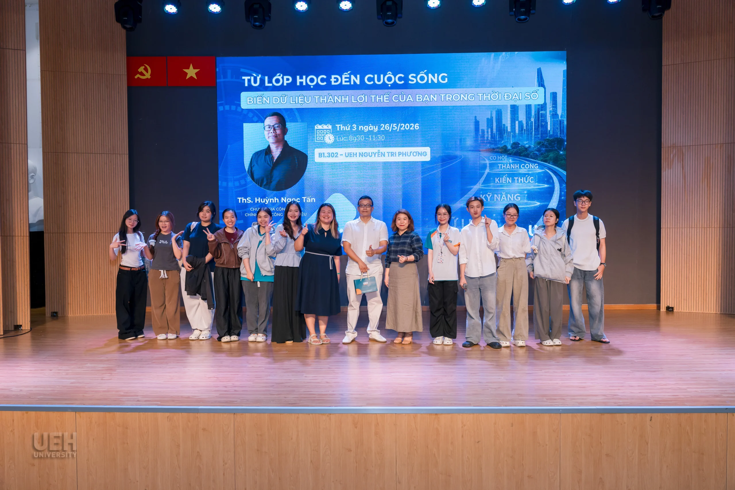 Tọa đàm: Biến dữ liệu thành lợi thế của bạn trong thời đại số
