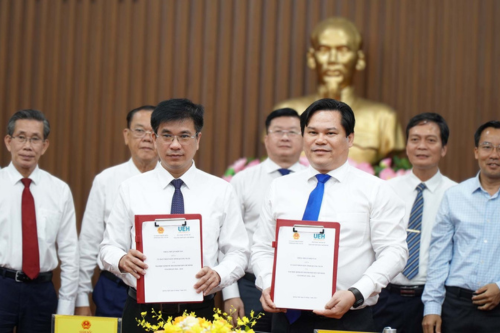 Tỉnh Quảng Ngãi và UEH ký kết hợp tác giai đoạn 2026 - 2030
