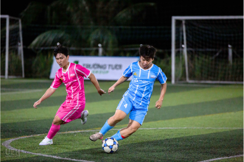 [Trường Tươi Group - UEH League 2026] [Bóng đá Nam] Vòng 6: Bùng nổ 24 bàn thắng, 5 trận đấu đầy kịch tính