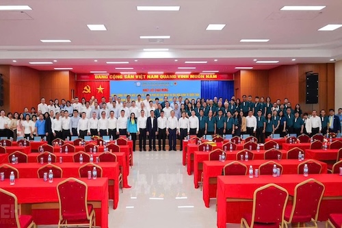 University of Economics Ho Chi Minh City Signed Cooperation Agreement with Khanh Hoa Salanganes Nest State Company Limited