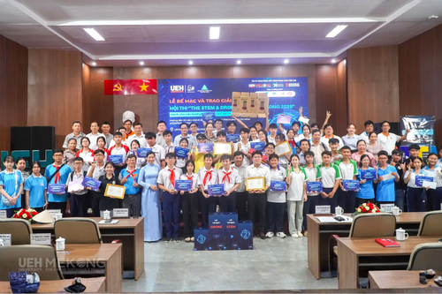 [UEH 50] Closing and Award Ceremony of the "THE STEM & DRONE UEH - VINH LONG 2026" Competition at UEH Mekong